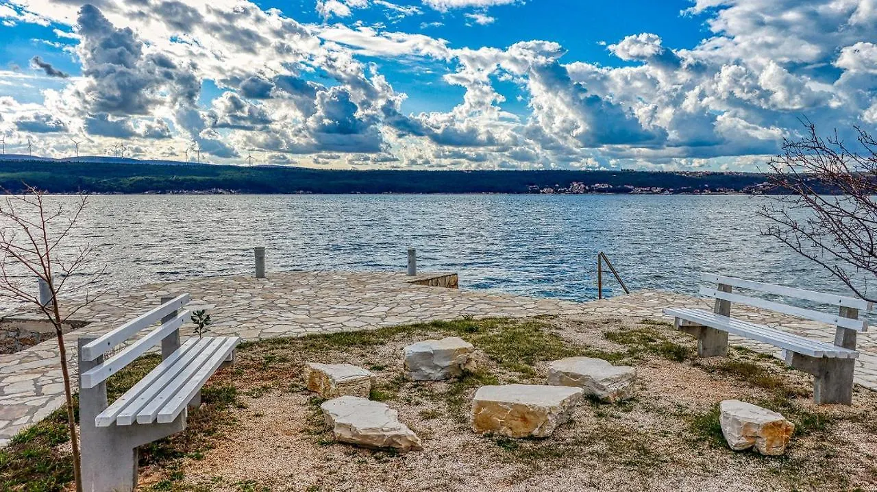 Apartments Lukic Gornji Karin